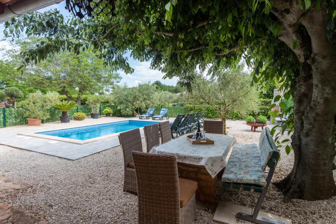 Villa Lucky Brtonigla Buitenkant foto
